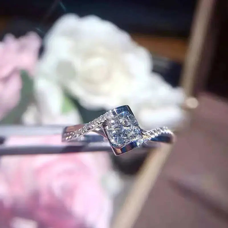 18K Gold Diamond Custom Ring for Women, Angel Kiss