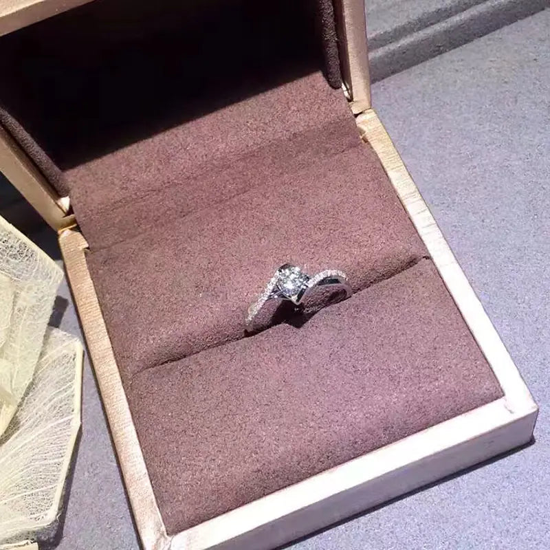 18K Gold Diamond Custom Ring for Women, Angel Kiss